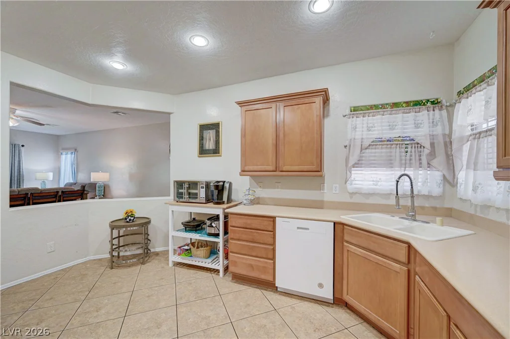 3890 PAINT, Las Vegas, NV 89122