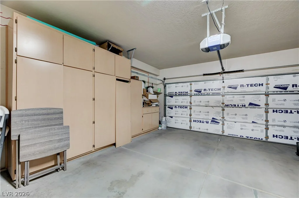3890 PAINT, Las Vegas, NV 89122