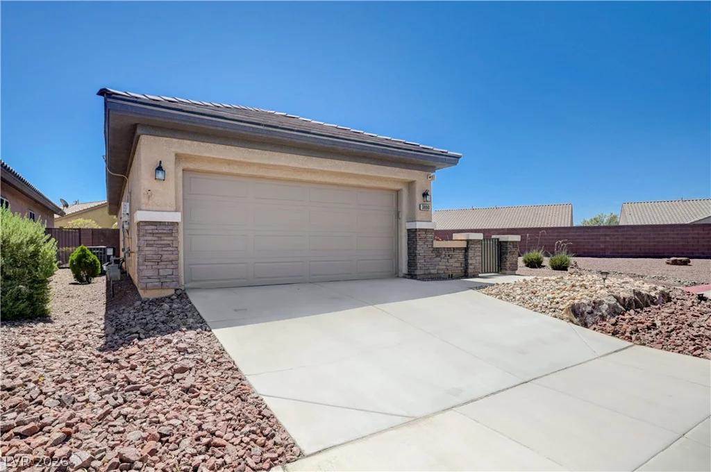 3890 PAINT, Las Vegas, NV 89122