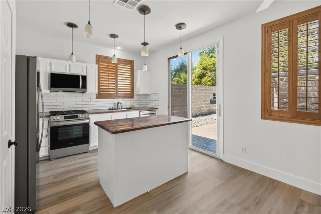 1025 Novara, Las Vegas, NV 89144