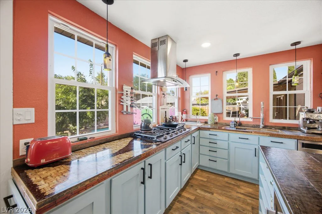 416 Arizona, Boulder City, NV 89005