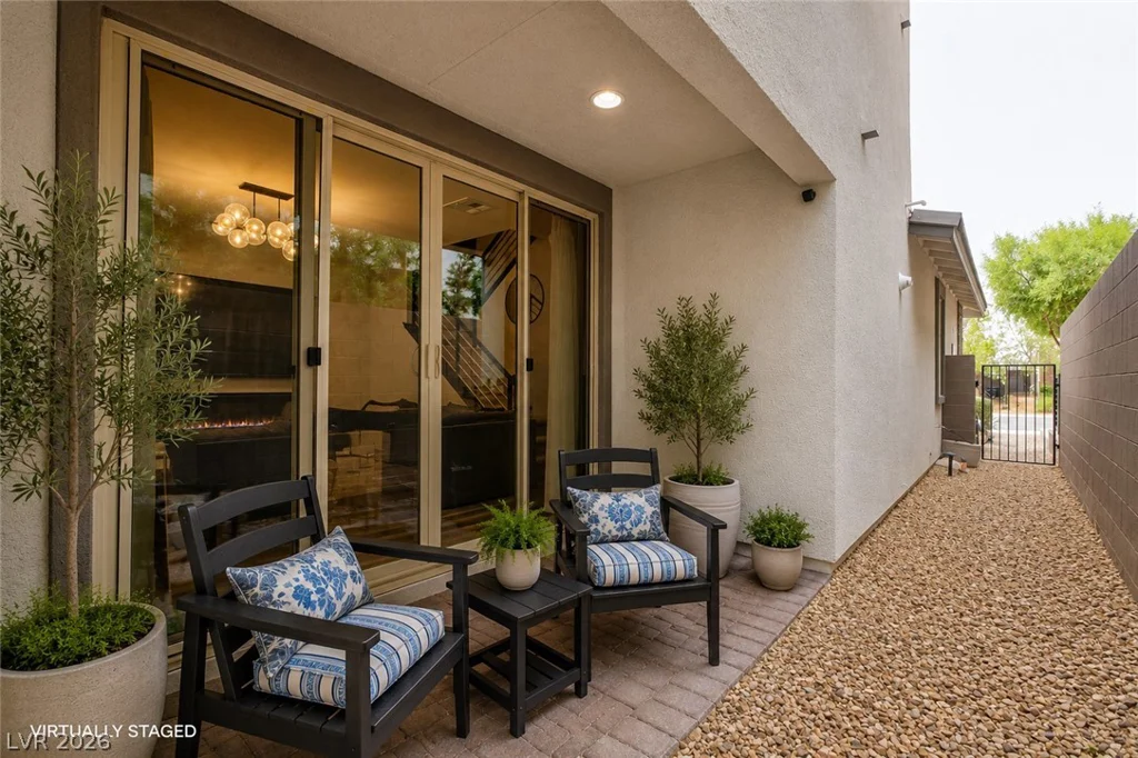 11656 Redwood Mountain, Las Vegas, NV 89138