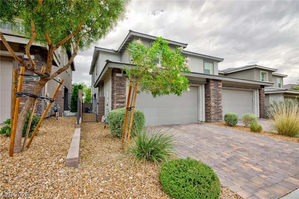 11656 Redwood Mountain, Las Vegas, NV 89138