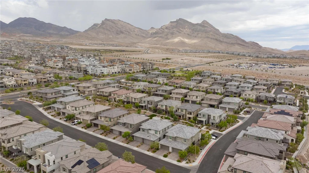 11656 Redwood Mountain, Las Vegas, NV 89138