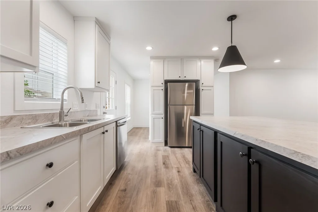 5868 Carey, Las Vegas, NV 89156