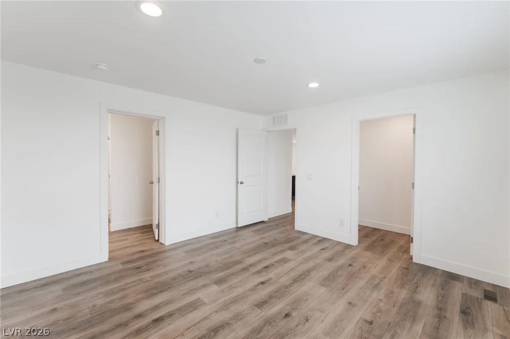 5868 Carey, Las Vegas, NV 89156
