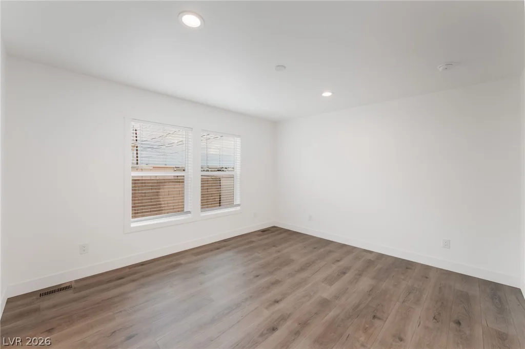 5868 Carey, Las Vegas, NV 89156