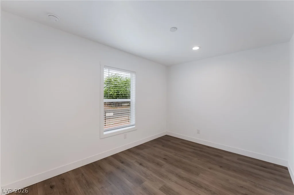 5868 Carey, Las Vegas, NV 89156