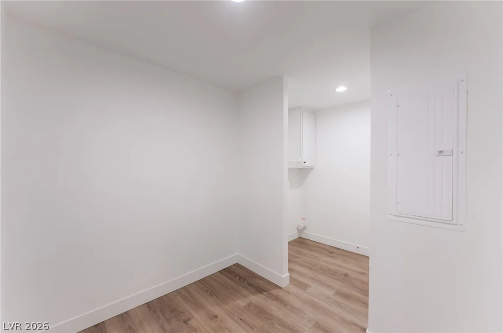 5868 Carey, Las Vegas, NV 89156