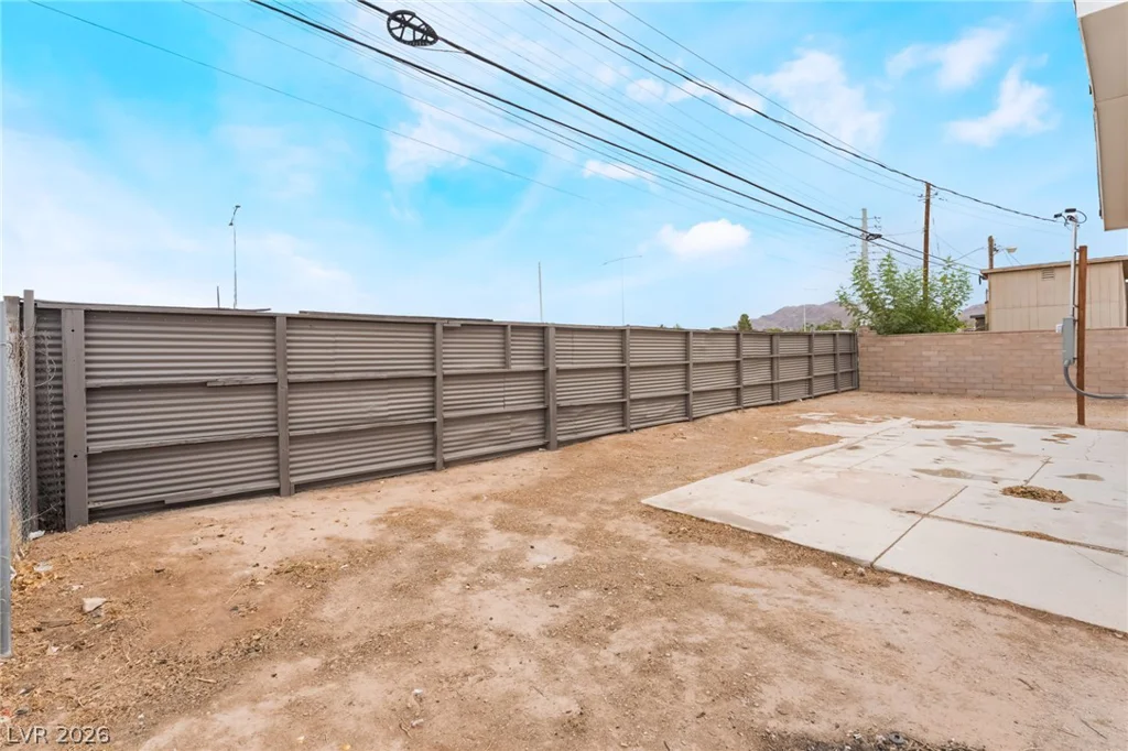 5868 Carey, Las Vegas, NV 89156