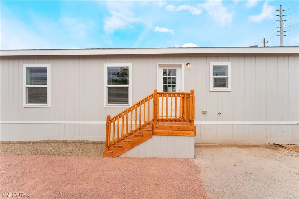 5868 Carey, Las Vegas, NV 89156