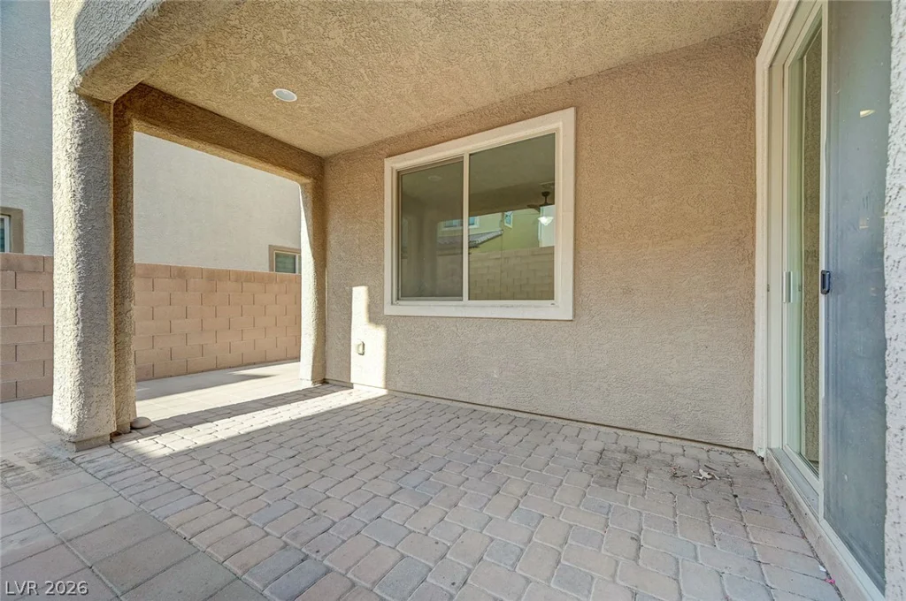 5831 Sleepy Willow, Las Vegas, NV 89148