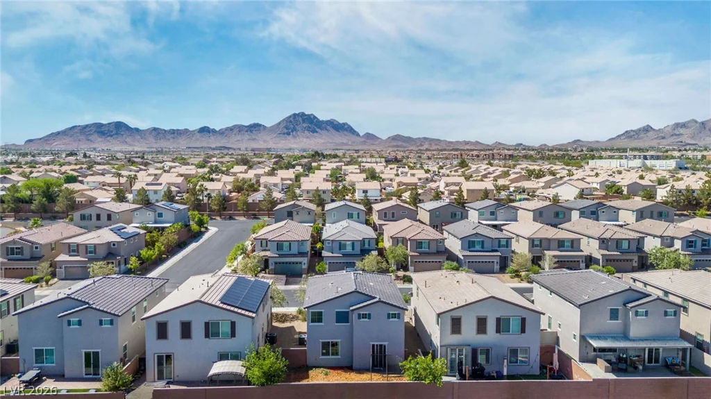 1034 Huckburn, Henderson, NV 89015