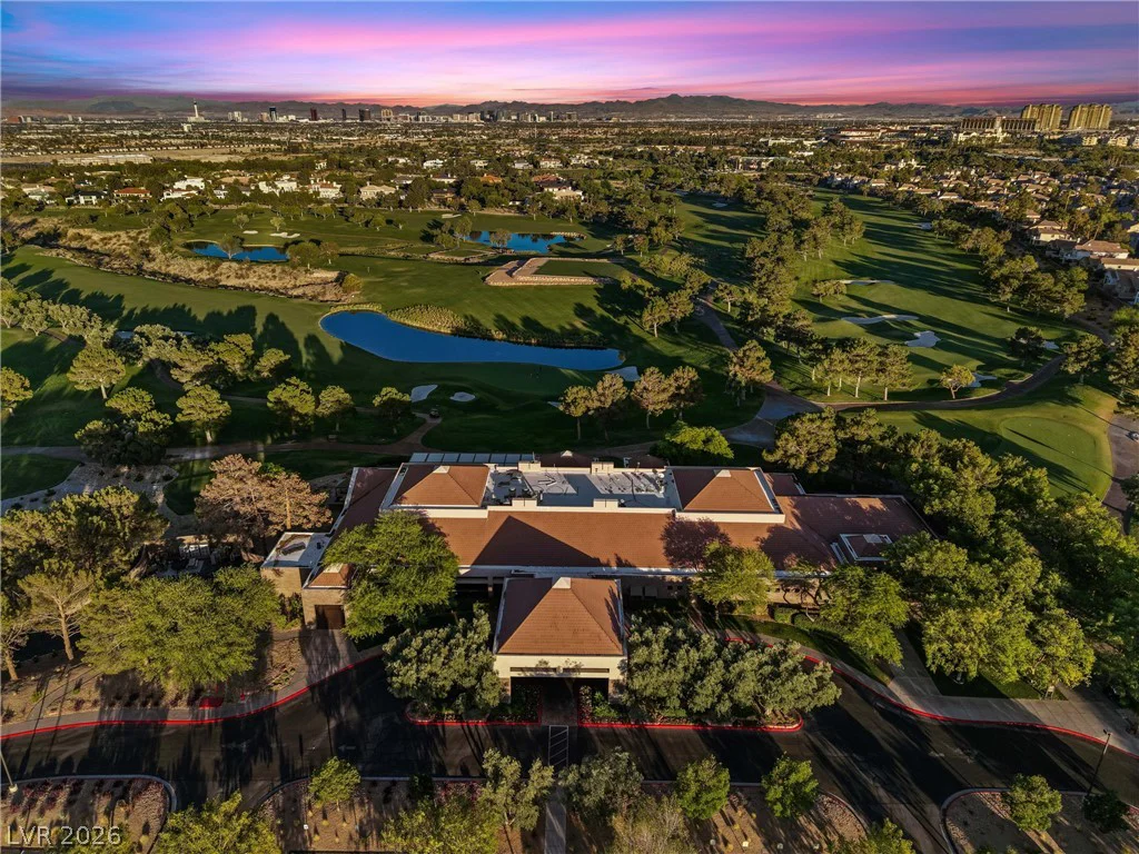 8904 Tavistock, Las Vegas, NV 89134