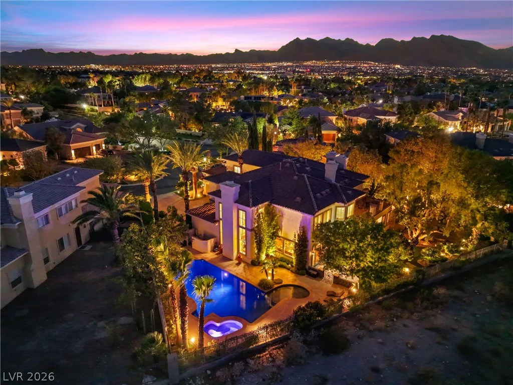 8904 Tavistock, Las Vegas, NV 89134