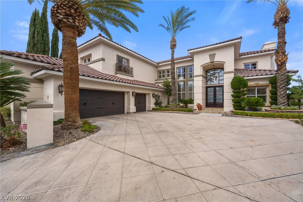 8904 Tavistock, Las Vegas, NV 89134