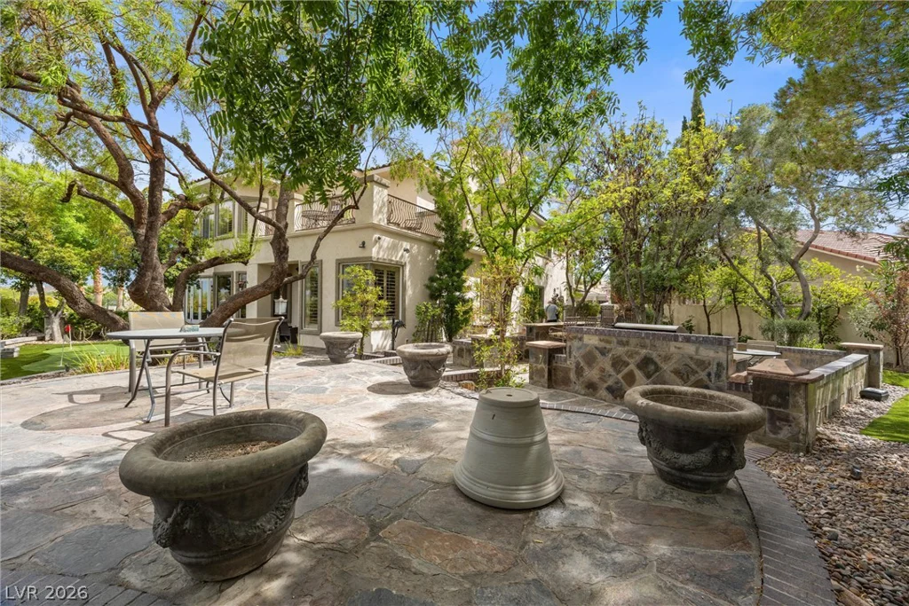 8904 Tavistock, Las Vegas, NV 89134