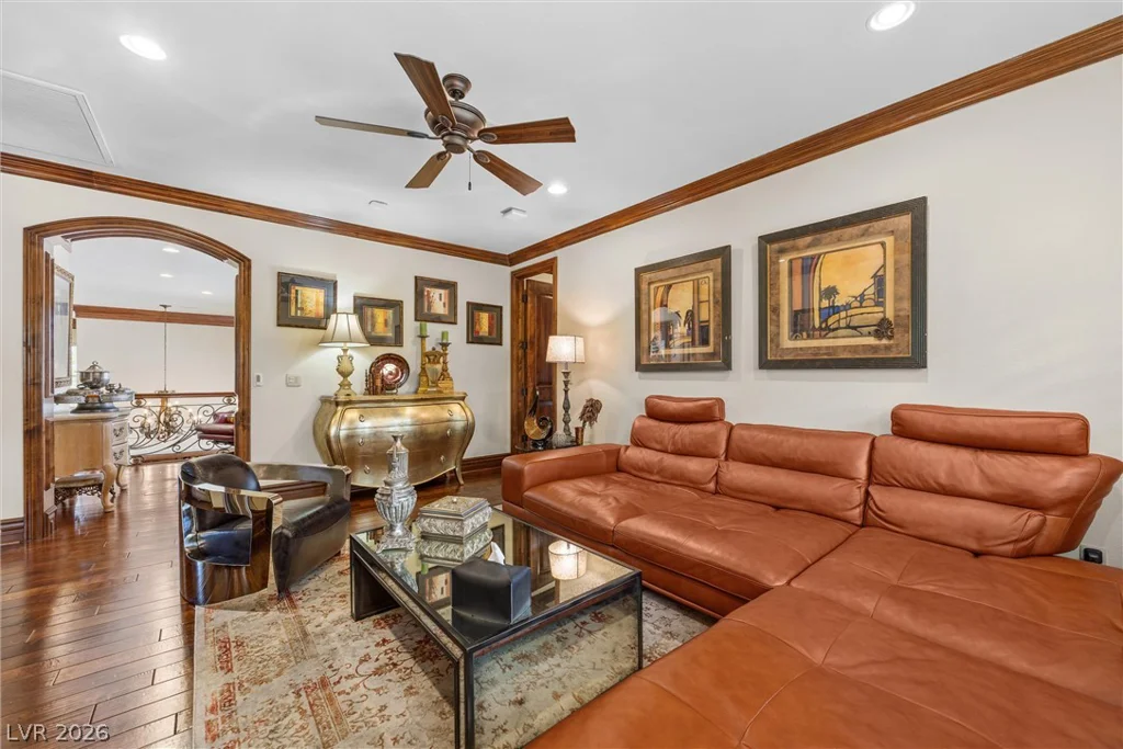 8904 Tavistock, Las Vegas, NV 89134