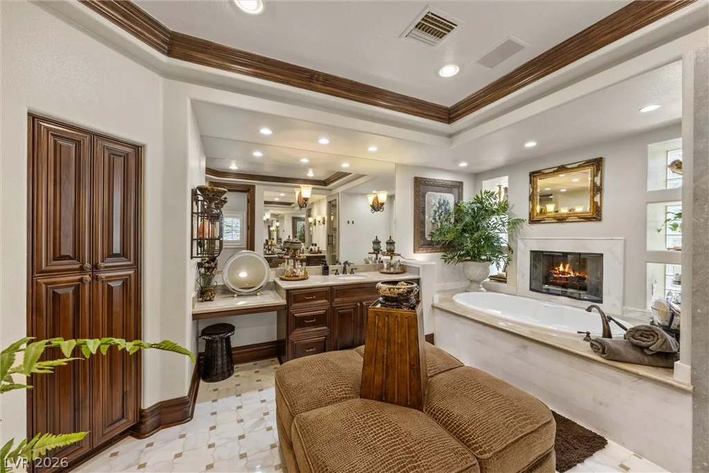 8904 Tavistock, Las Vegas, NV 89134