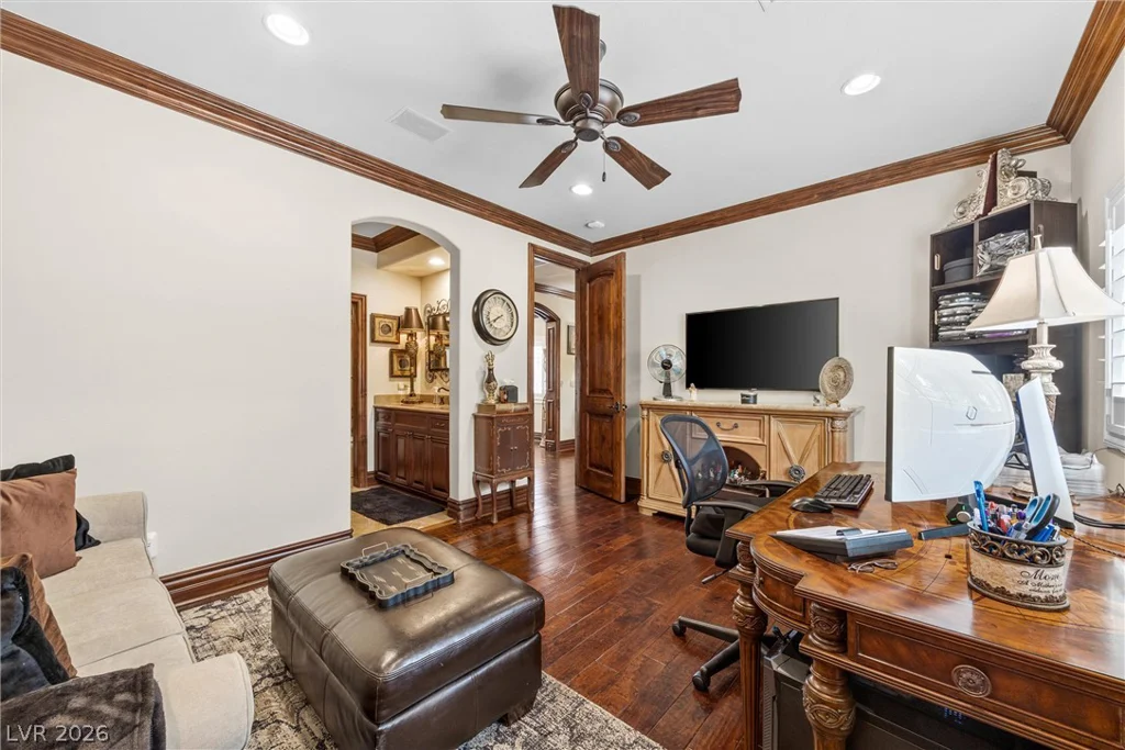 8904 Tavistock, Las Vegas, NV 89134