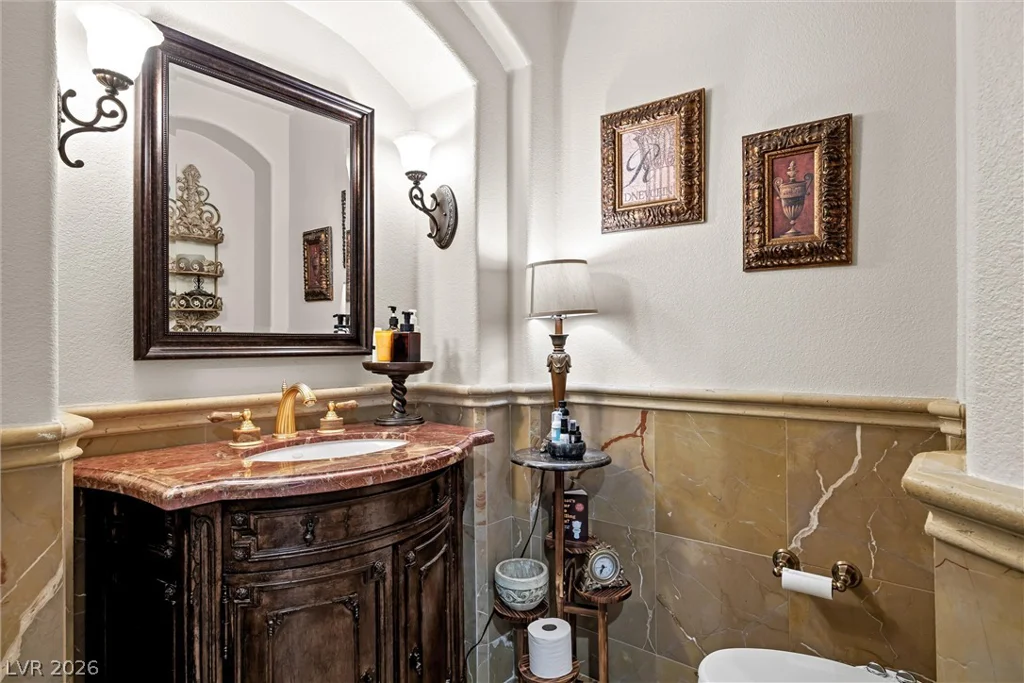 8904 Tavistock, Las Vegas, NV 89134