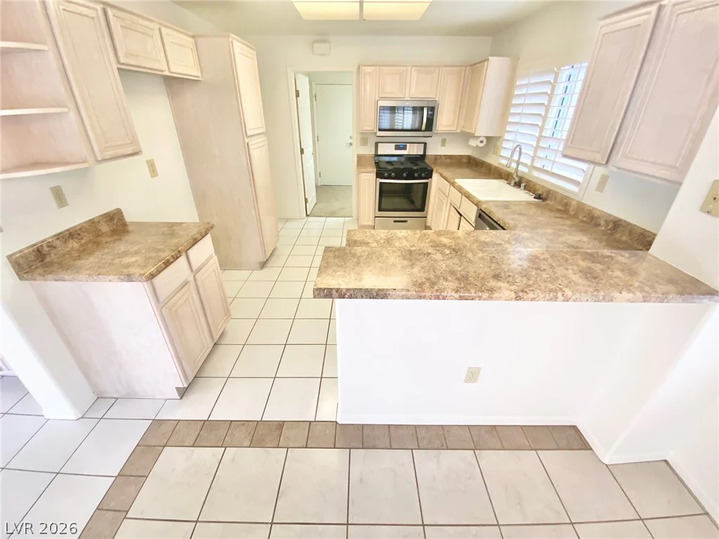 2937 Royal Coach, Las Vegas, NV 89134