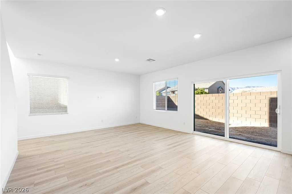 2662 Marlette, North Las Vegas, NV 89086