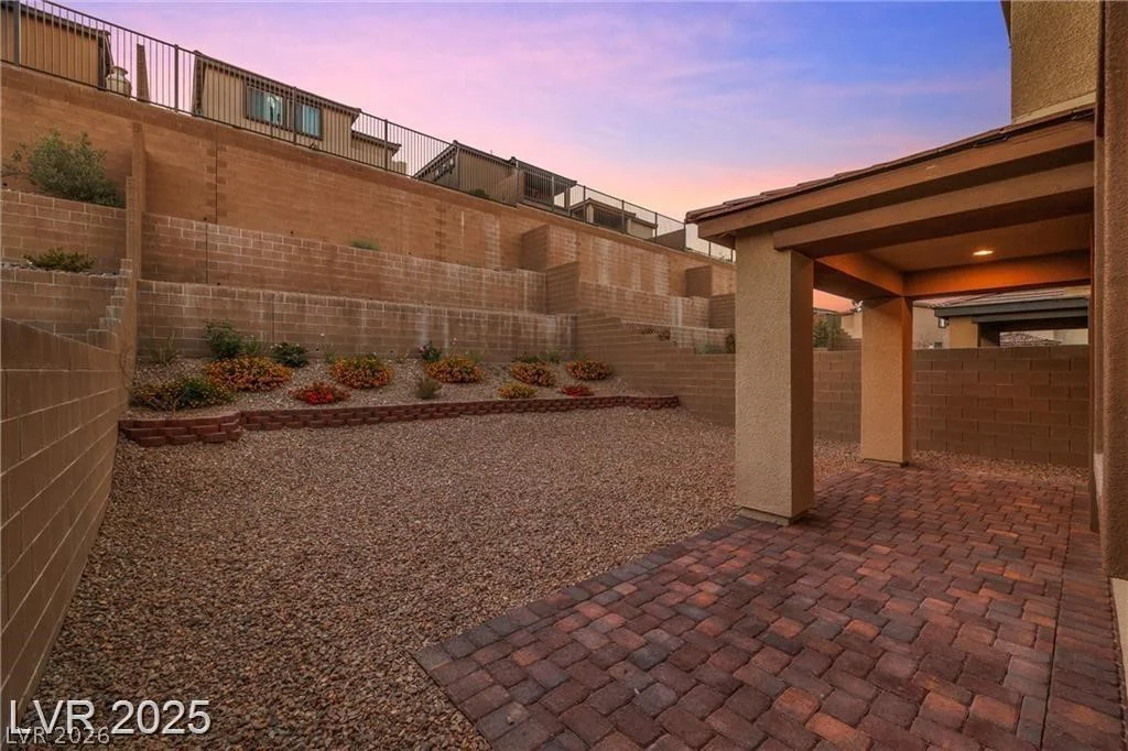 12521 Lylan Ridge, Las Vegas, NV 89138