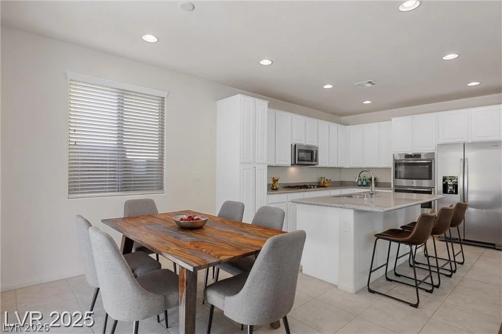 12521 Lylan Ridge, Las Vegas, NV 89138