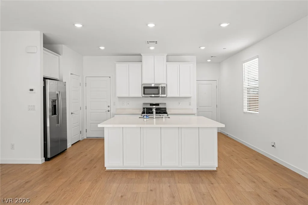9761 Sunsent Canyon, Las Vegas, NV 89178