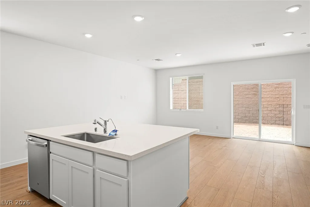 9761 Sunsent Canyon, Las Vegas, NV 89178