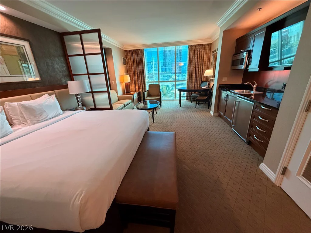 125 HARMON, Las Vegas, NV 89109