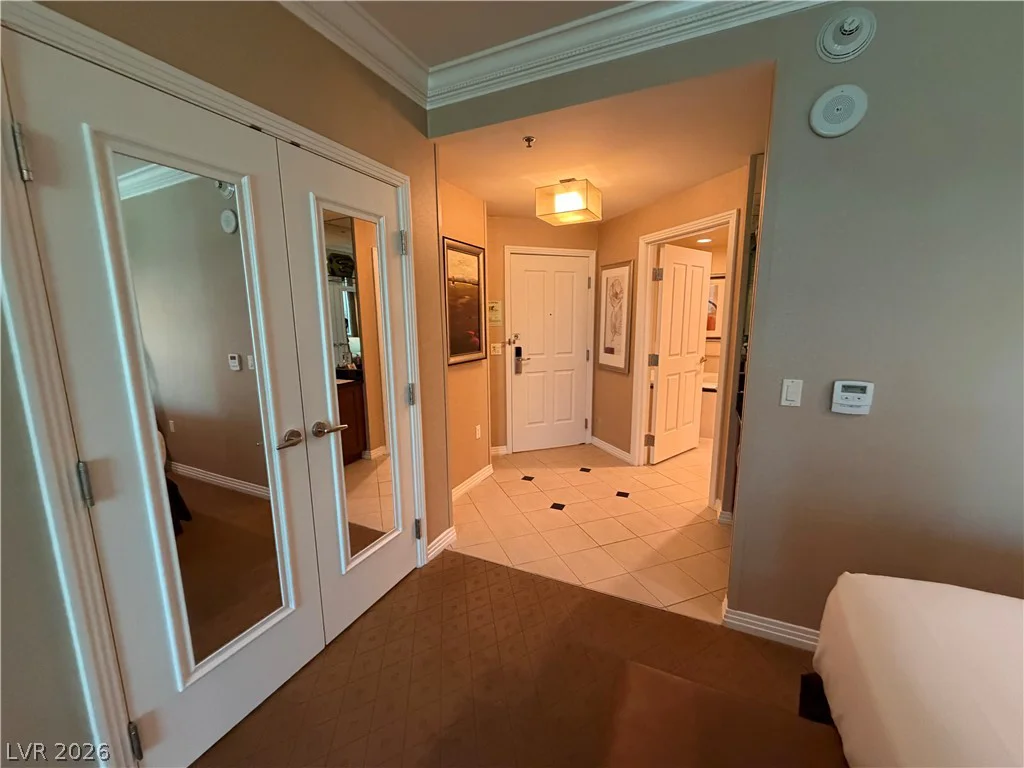 125 HARMON, Las Vegas, NV 89109