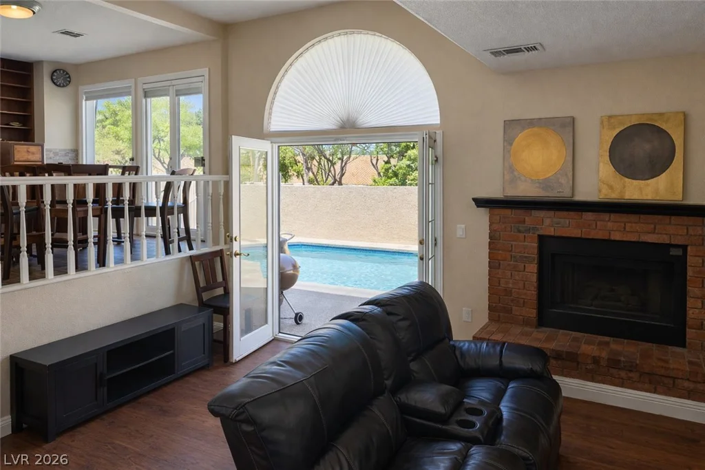 8228 Ocean Terrace, Las Vegas, NV 89128