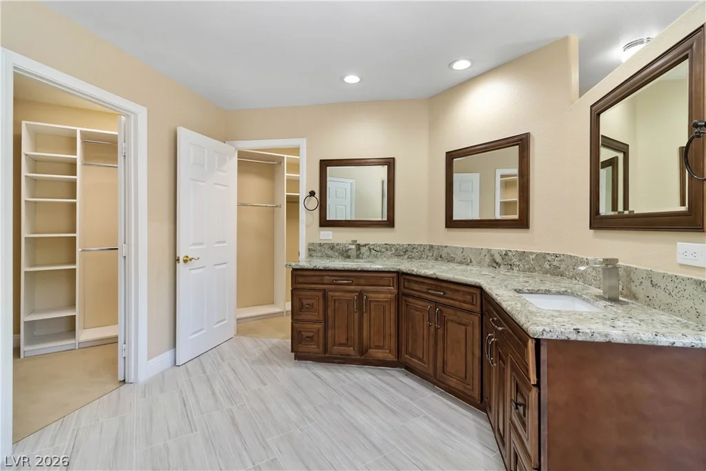 8228 Ocean Terrace, Las Vegas, NV 89128