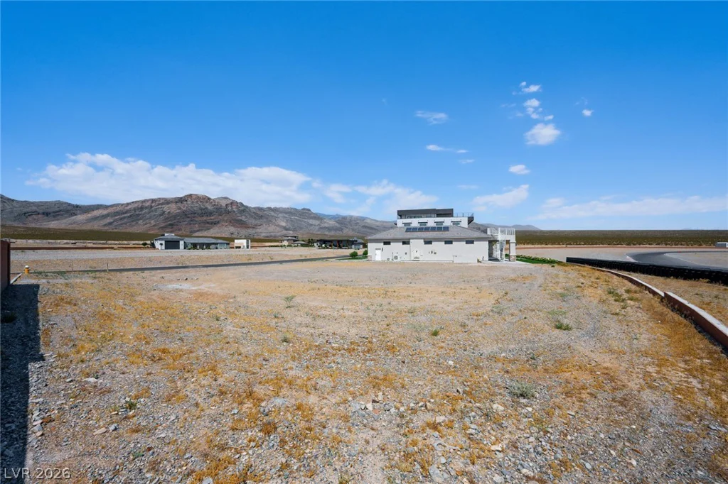6079 Spring Mountain, Pahrump, NV 89048