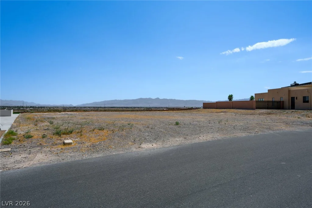 6079 Spring Mountain, Pahrump, NV 89048