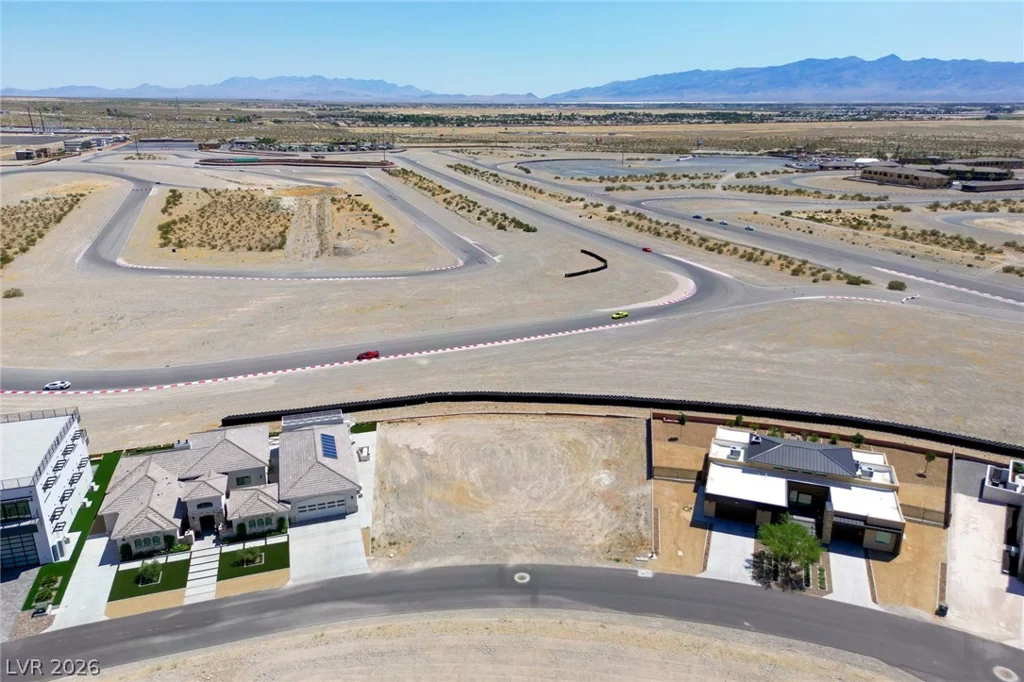 6079 Spring Mountain, Pahrump, NV 89048