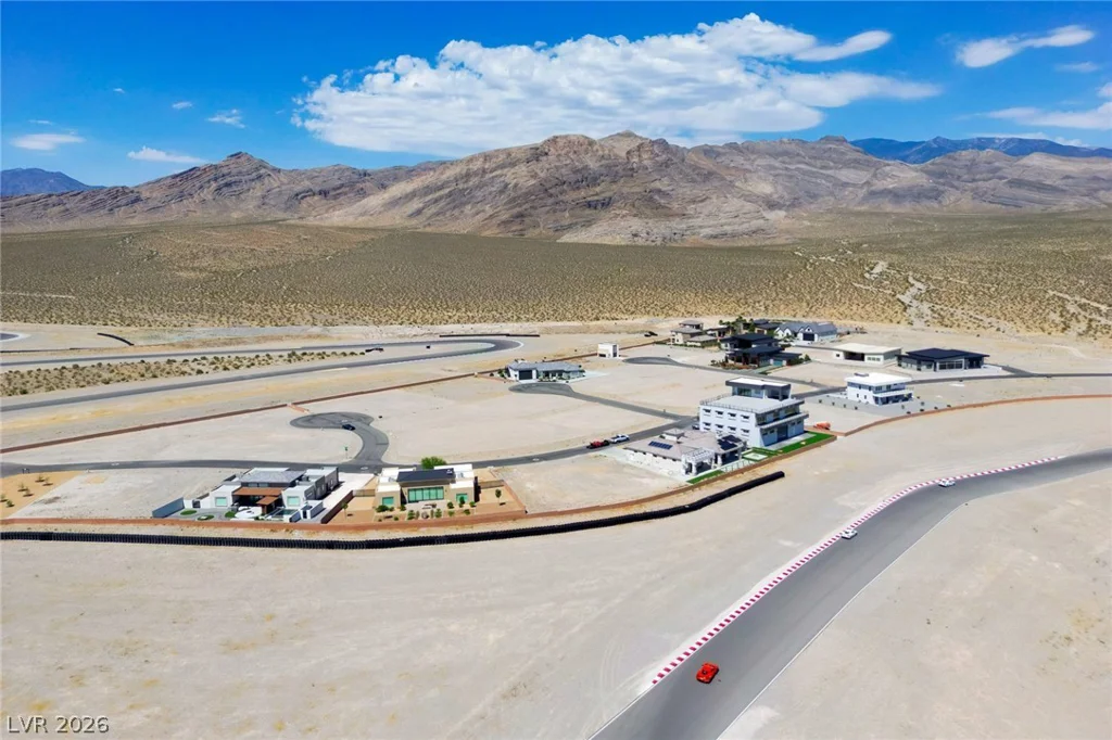 6079 Spring Mountain, Pahrump, NV 89048