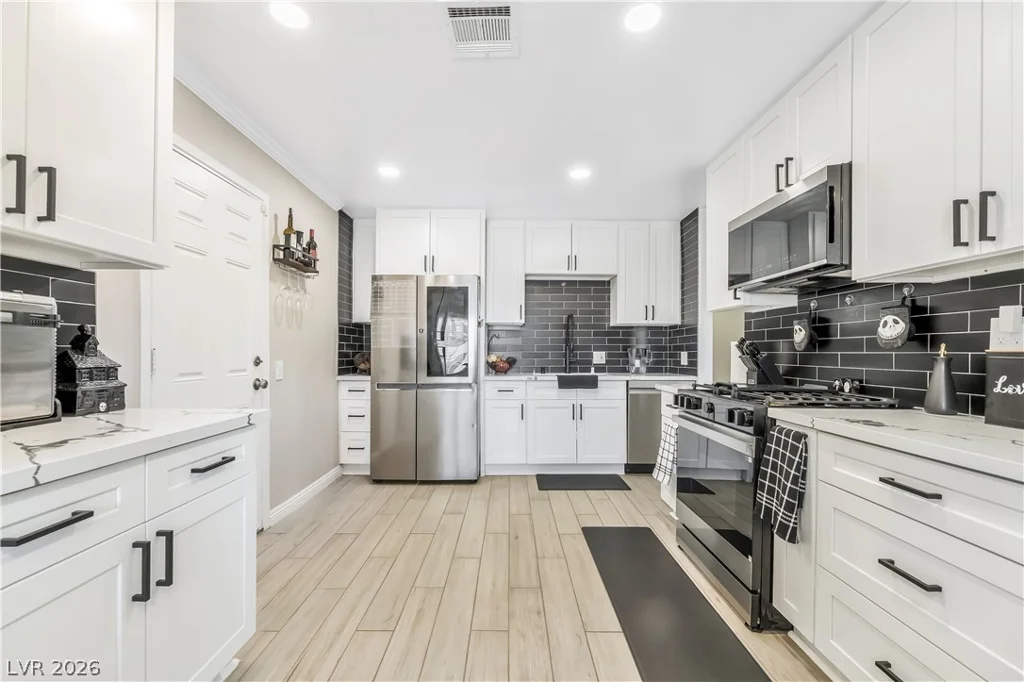 5574 Berchmans, Las Vegas, NV 89122