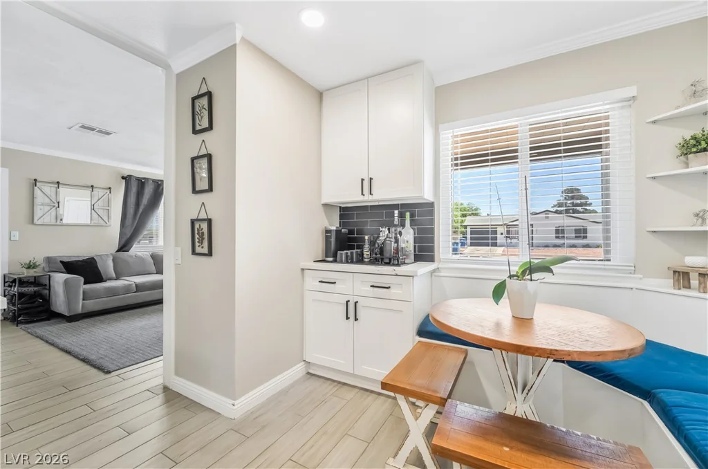 5574 Berchmans, Las Vegas, NV 89122