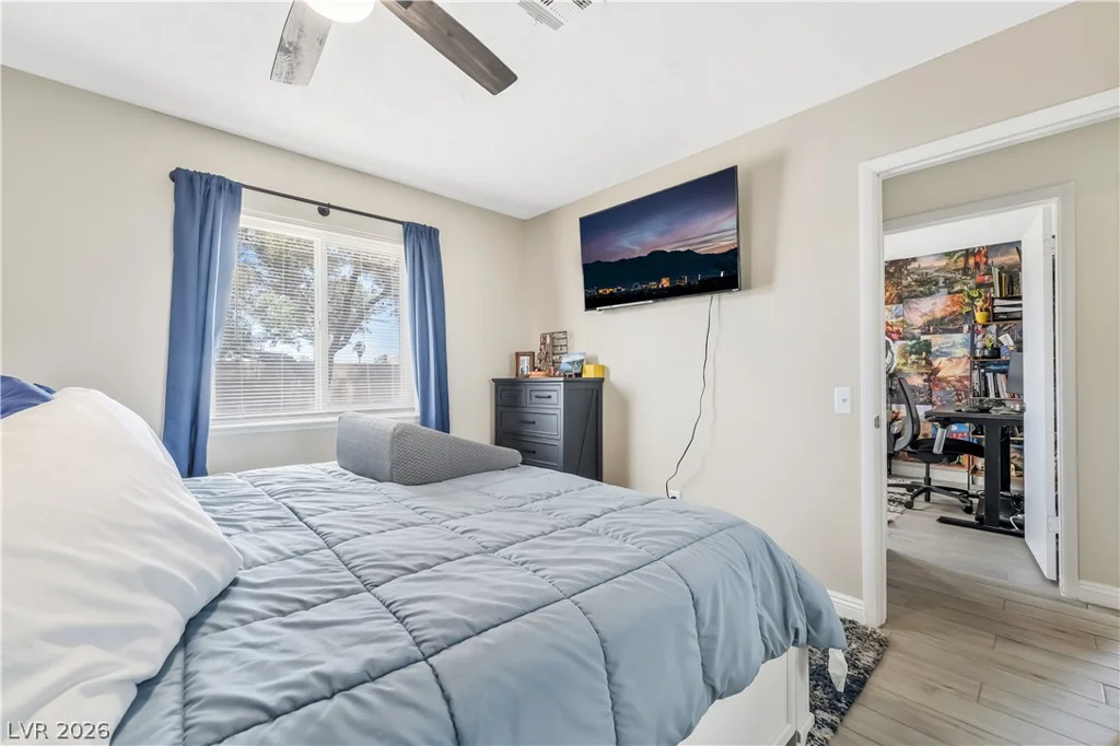 5574 Berchmans, Las Vegas, NV 89122