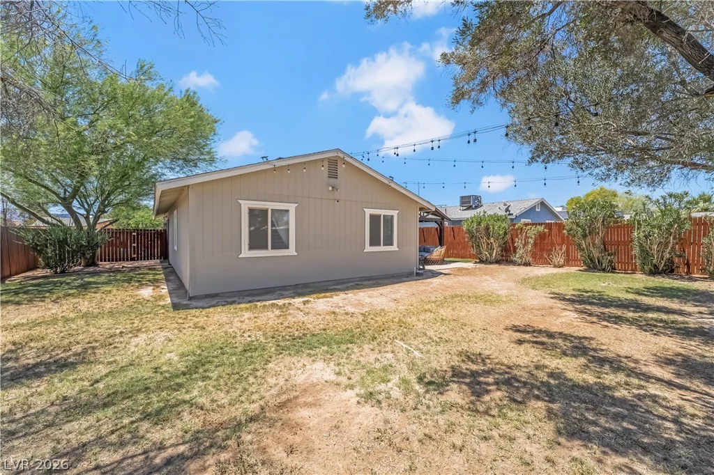 5574 Berchmans, Las Vegas, NV 89122