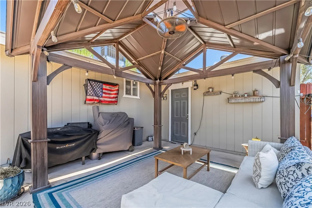 5574 Berchmans, Las Vegas, NV 89122