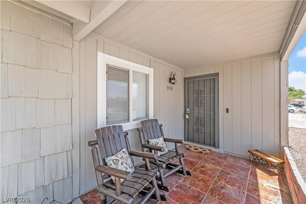 5574 Berchmans, Las Vegas, NV 89122