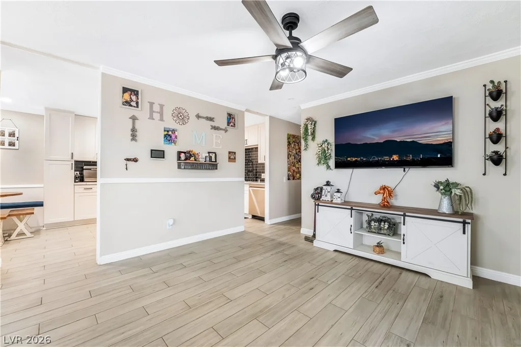 5574 Berchmans, Las Vegas, NV 89122