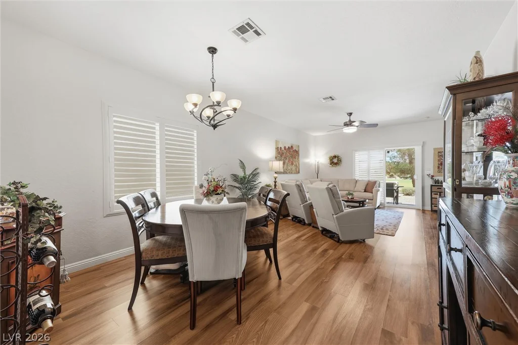7421 Petrel, North Las Vegas, NV 89084