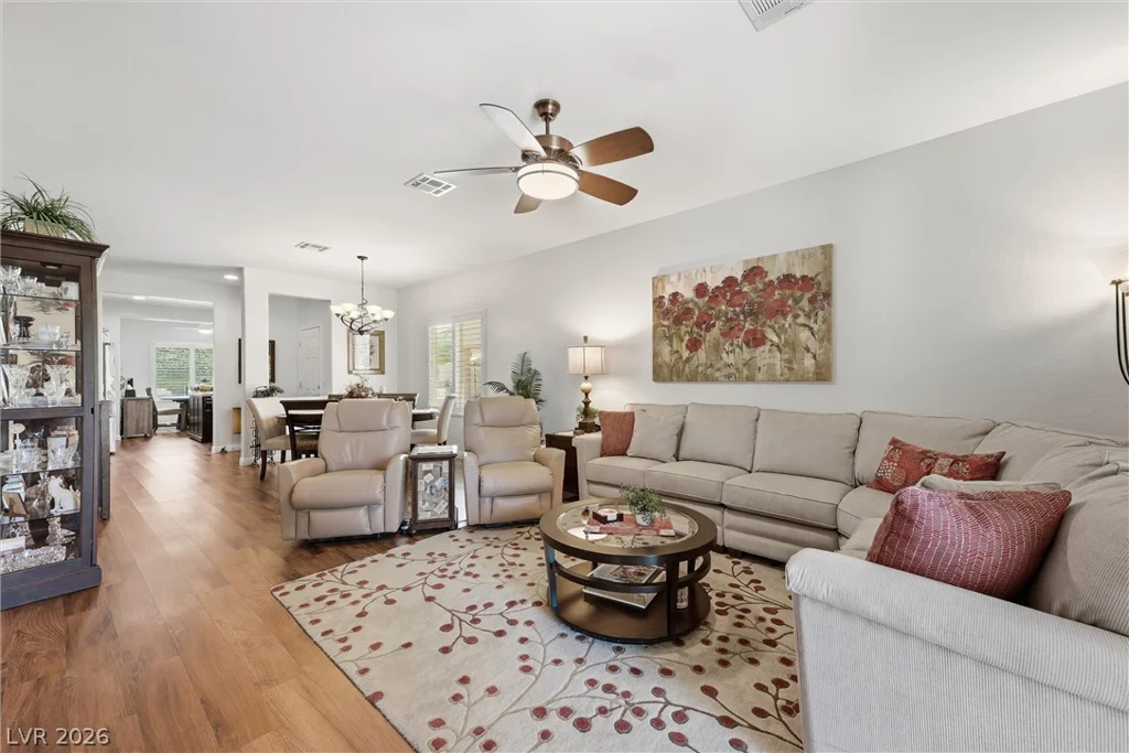 7421 Petrel, North Las Vegas, NV 89084