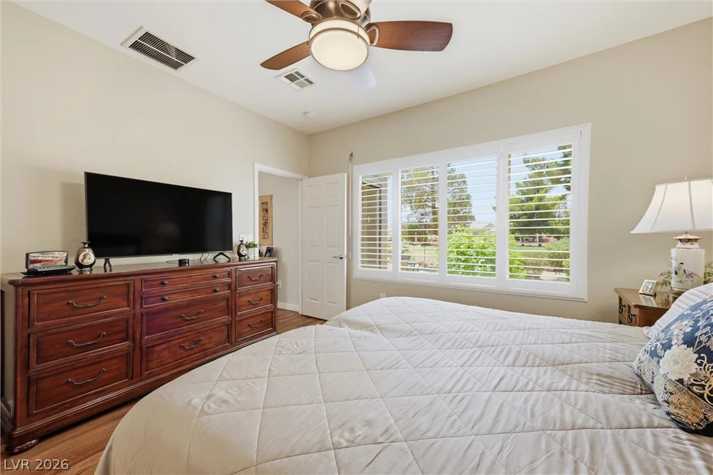 7421 Petrel, North Las Vegas, NV 89084