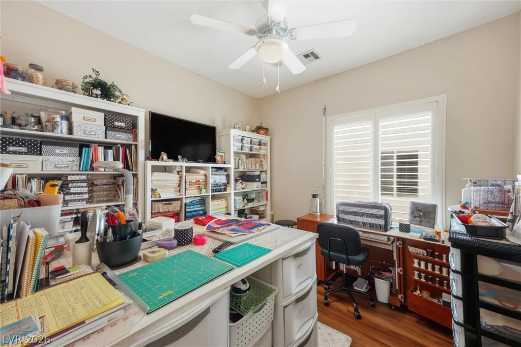 7421 Petrel, North Las Vegas, NV 89084